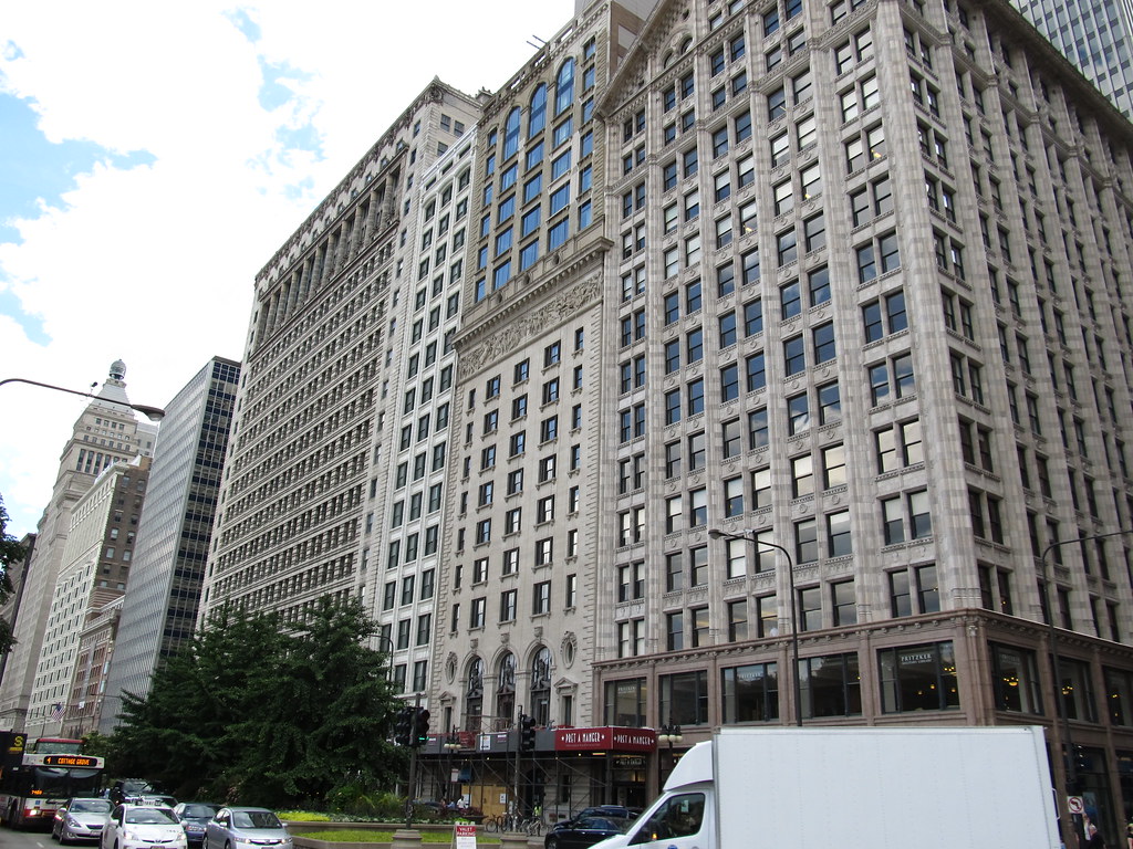 Chicago Retail Faces Rising Challenges and Headwinds in 2026