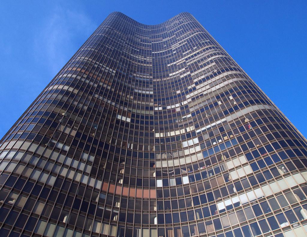 Chicago Mortgage Rates Stay High Despite Stock Market Rally